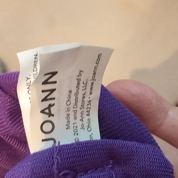 PET Mermaid Costume with Tiara - Picture 5 of 6